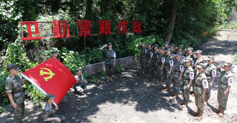 多种活动迎“七一”