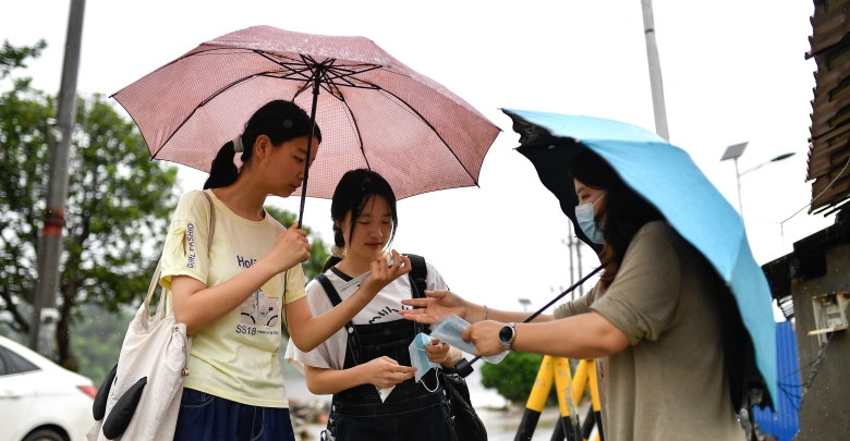 石门县所街乡中心学校九年级复课备战中...